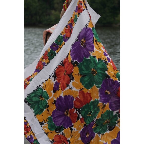 Bold Florals Large Scarf Vintage Accessories - Picture 1 of 4